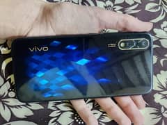 vivo S1