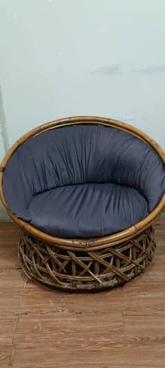 1 Seater Bamboo comfortable round sofa