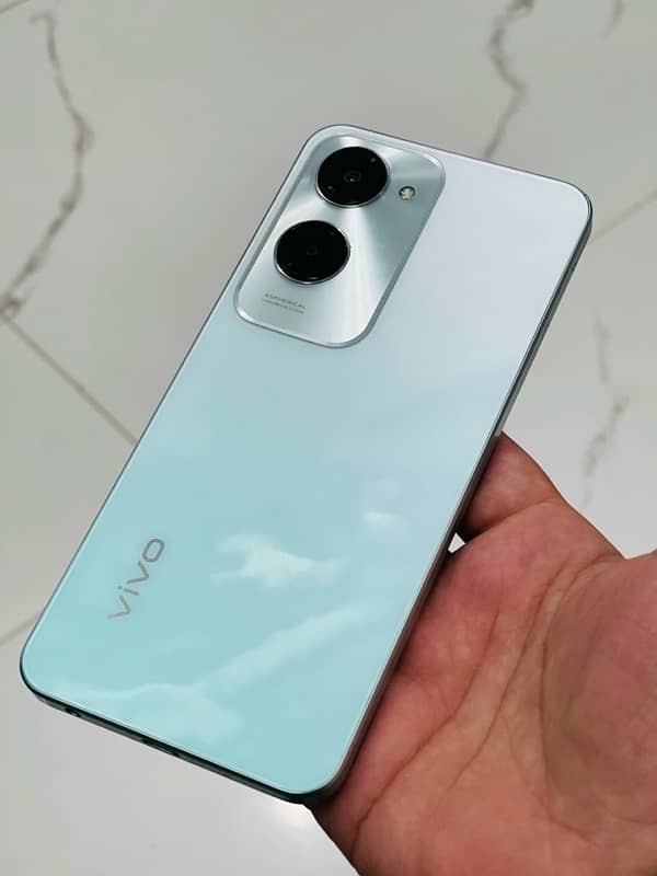 Vivo Y18 6+128 3