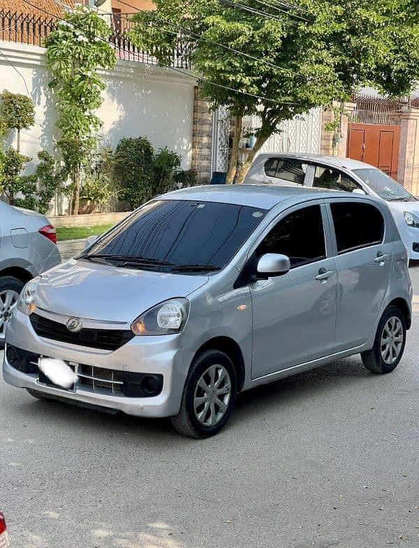 Daihatsu Mira 2014 0