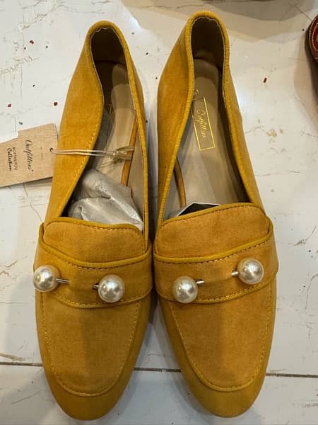 Outfitter brand new loafers 0