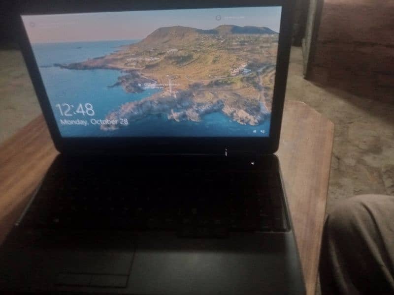 Dell E5540 core i7 4th gen 2gb nividia graphic card 1