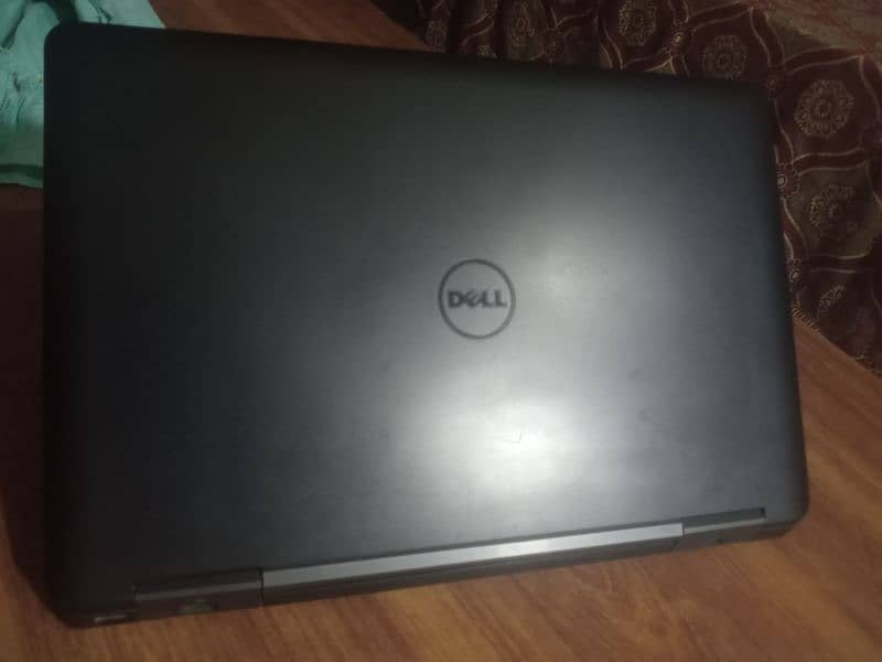 Dell E5540 core i7 4th gen 2gb nividia graphic card 4