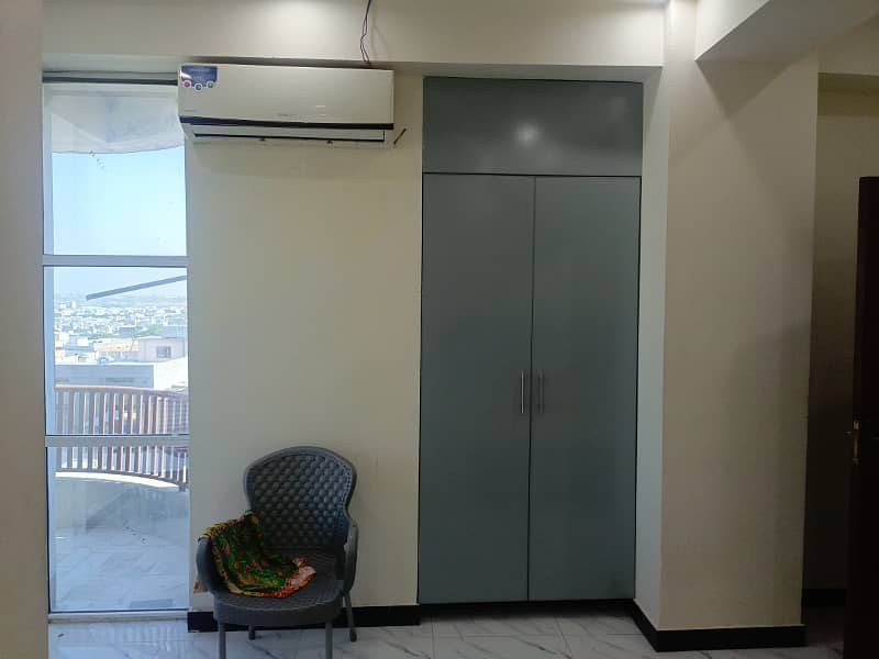 Flat Apartment For Rent In Ghauri Town Express Way Near Gulberg Greens 8