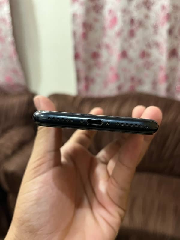 iPhone Se 2022 3rdGen For Urgent Sale 3