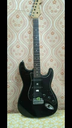 Urgent Sale Professional Japanese Electric Guitar So Beautiful Guitar