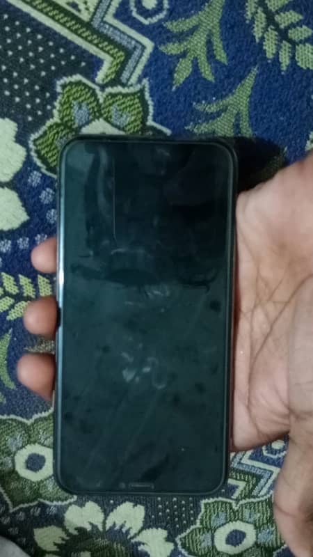 iPhone  xs non pta 256gb exchange ho jay ga 3