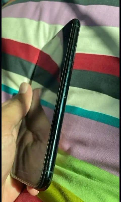 iphone 11 pro max 64 gb 3