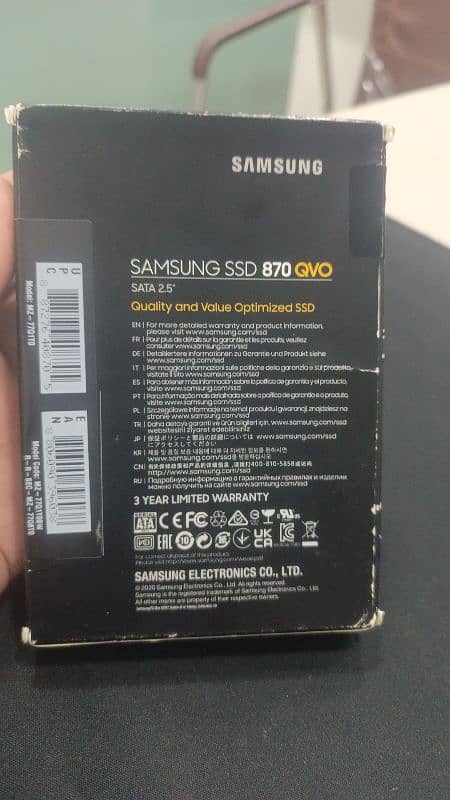 Samsung 870 QVO 1TB 2.5"SSD sealed pack 1