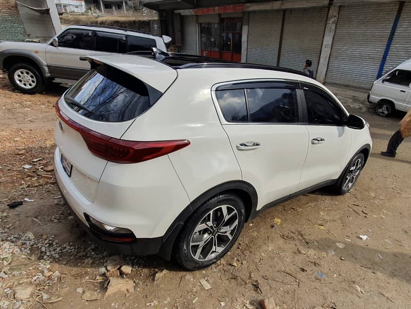 KIA Sportage 2021 FWD 4