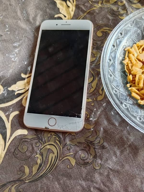 i phone 8 plus 64 gb all original touch tot ghya thora 13