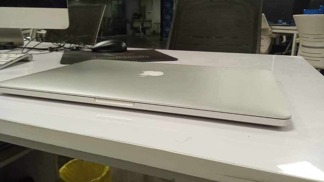 Apple MacBook Pro Retina, 15-inches 10