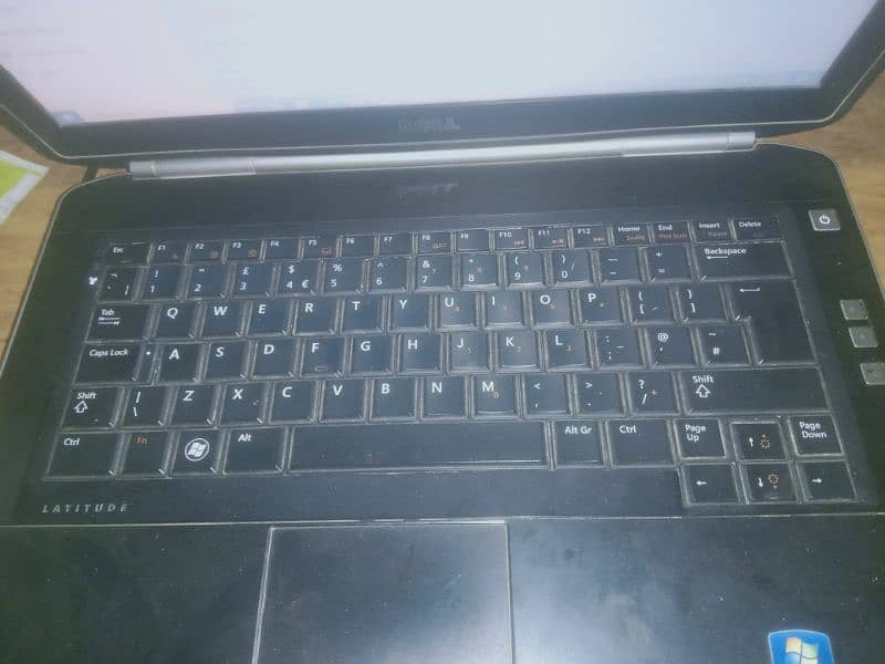 Laptop For Sell Intel(R) i5.250M CPU 6