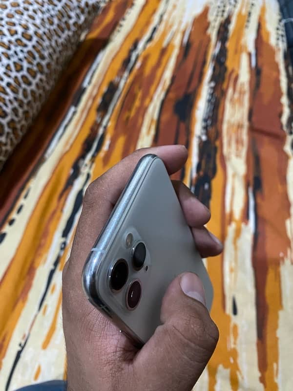 iphone 11 pro 64gb waterpack 85 health Jv non pta 2