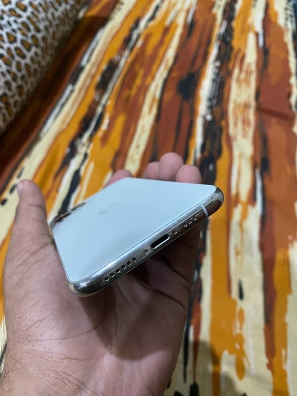 iphone 11 pro 64gb waterpack 85 health Jv non pta 3