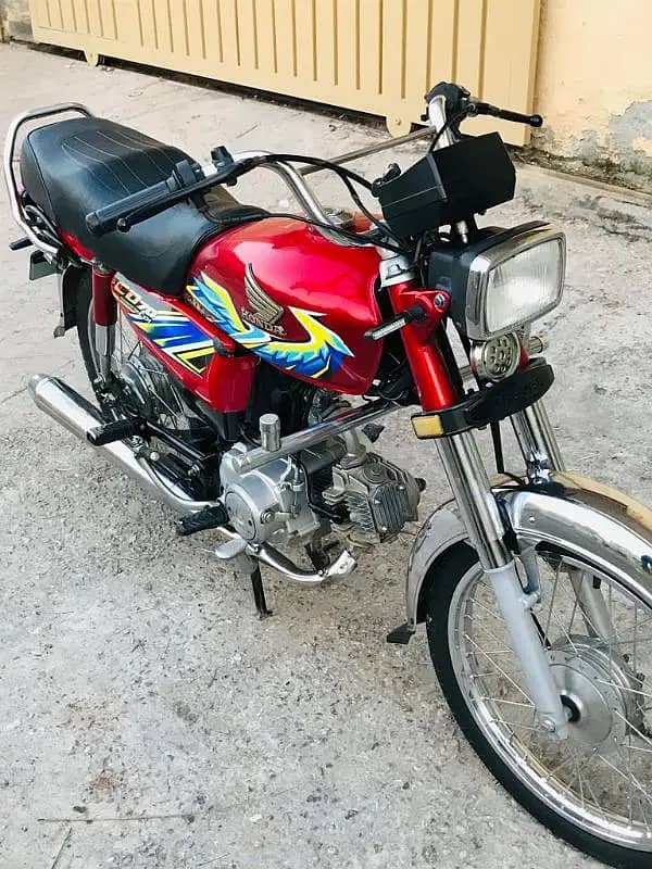 Honda CD 70 2021 3