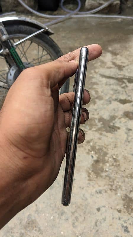 samsumg s10 screen dout and blinking 4