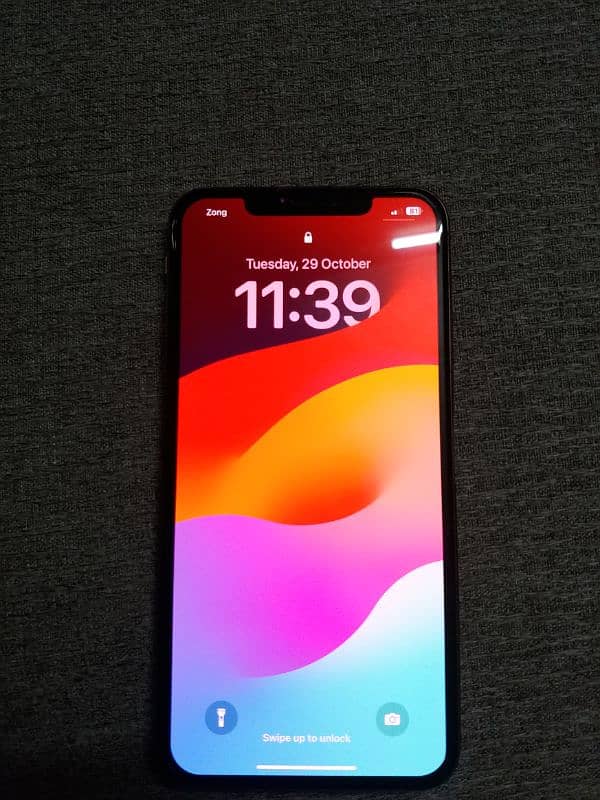 iphone xs max 1