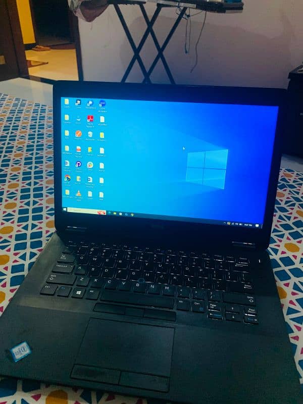 Dell E7470 i7 6th generation , 512 SSD , 16gb RAM , GPU 1