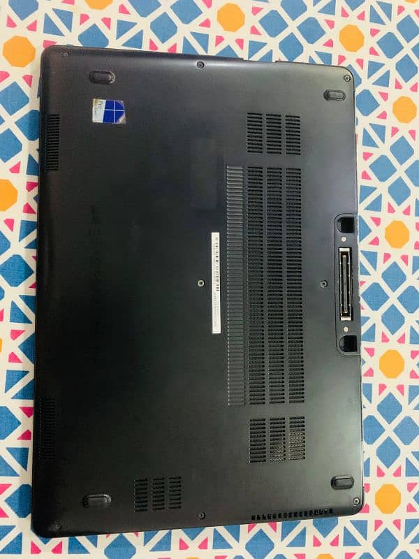 Dell E7470 i7 6th generation , 512 SSD , 16gb RAM , GPU 3