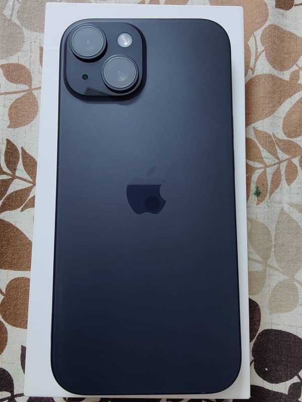 IPhone 15 in brand new condition 8