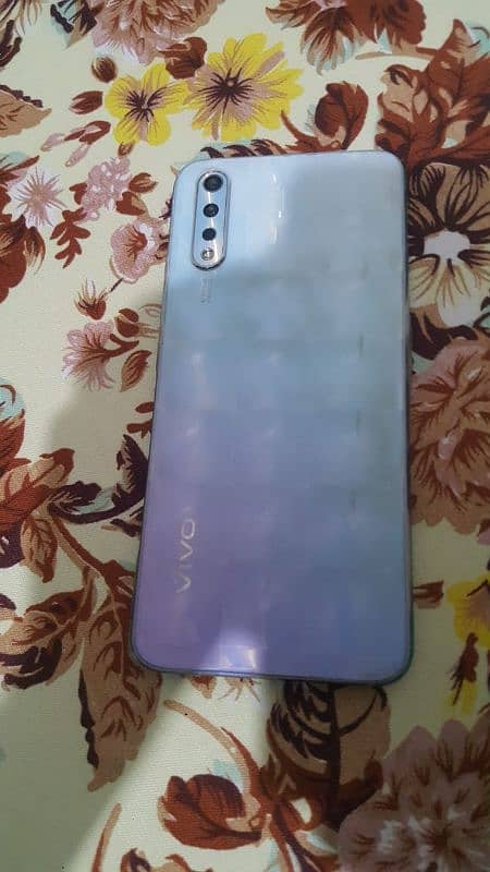 VIVO S1 1