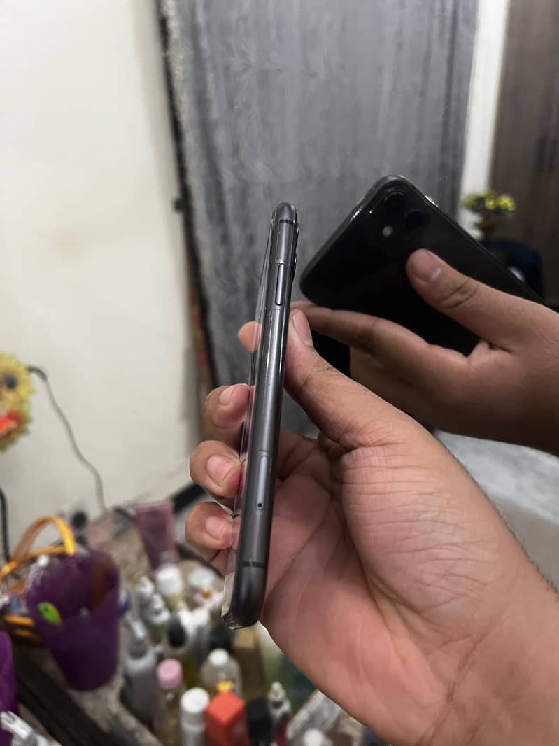 Iphone 11 non pta 2