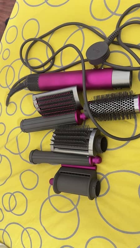 Dyson Airwrap styler and dryer complete set 0