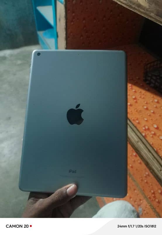 iPad 6th generation 2