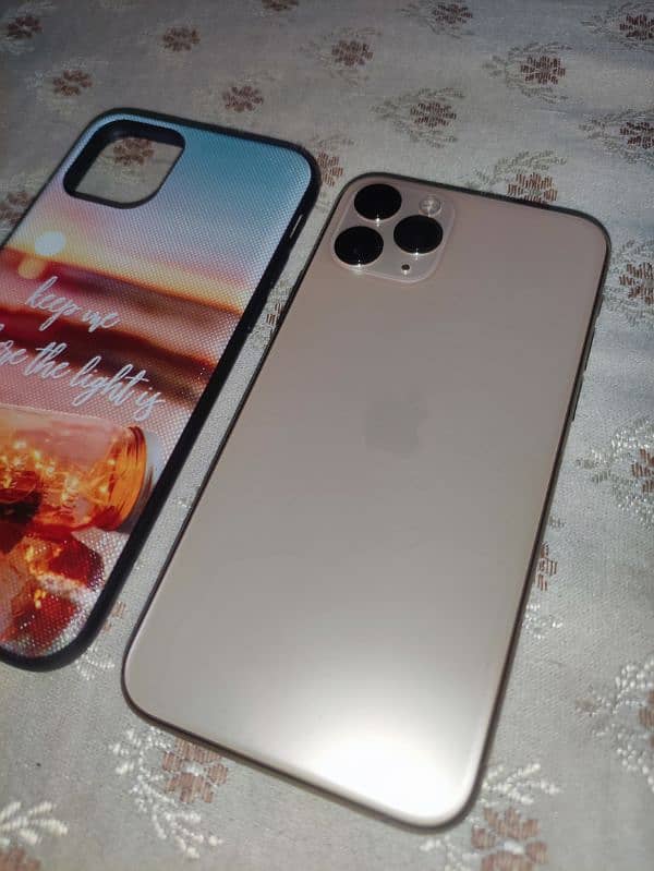 iPhone 11 pro 256 gb  non pta JV . 0