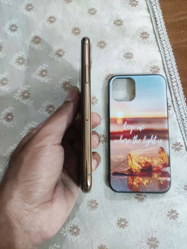 iPhone 11 pro 256 gb  non pta JV . 3