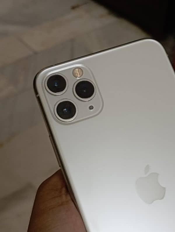 iPhone 11 pro max | 64GB | Non PTA  | Factory Unlock 0