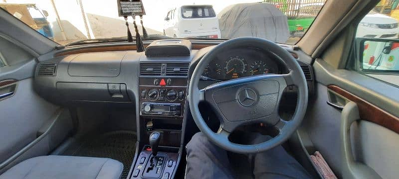 Mercedes C Class 1997 16