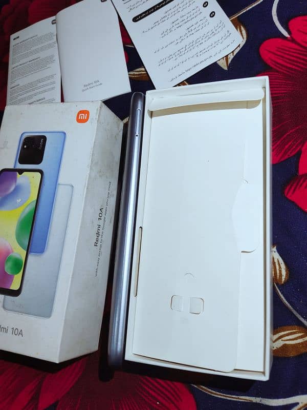 Redmi 10A 3 64 with box urgently sale 5