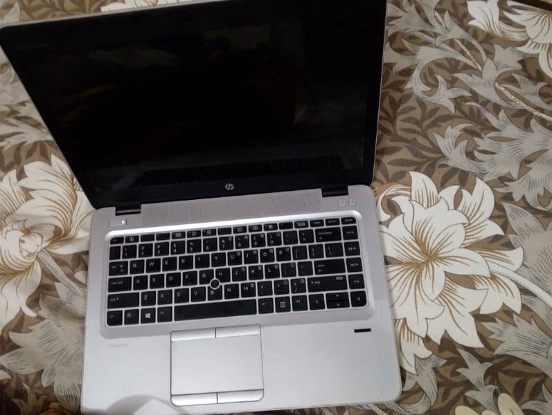 HP LAPTOP FOR SALE 2