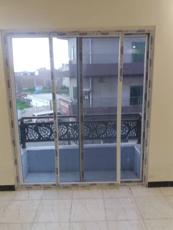 2 Bed apartment for rent available in pwd 6