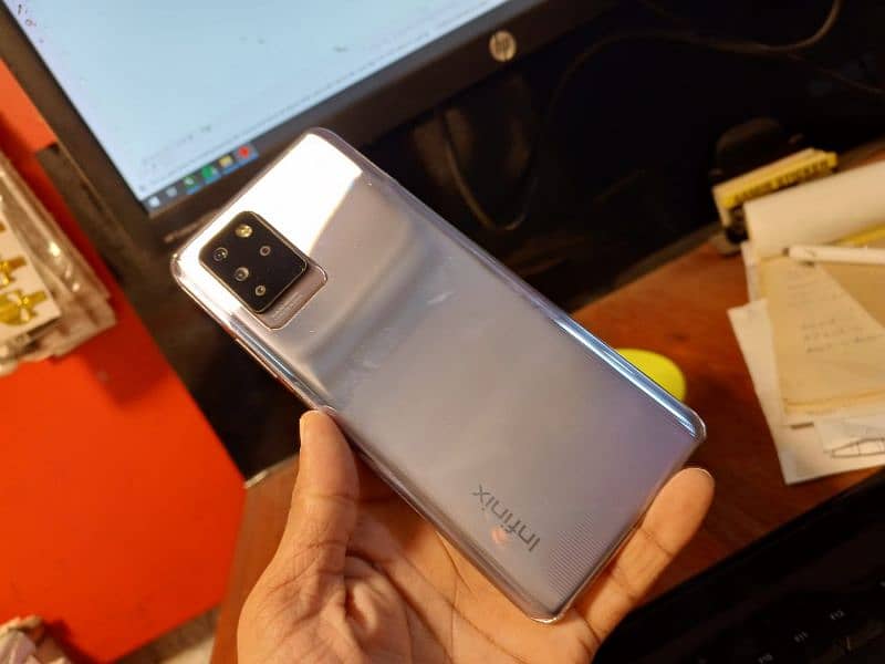 infinix note 10 pro  8/128 0