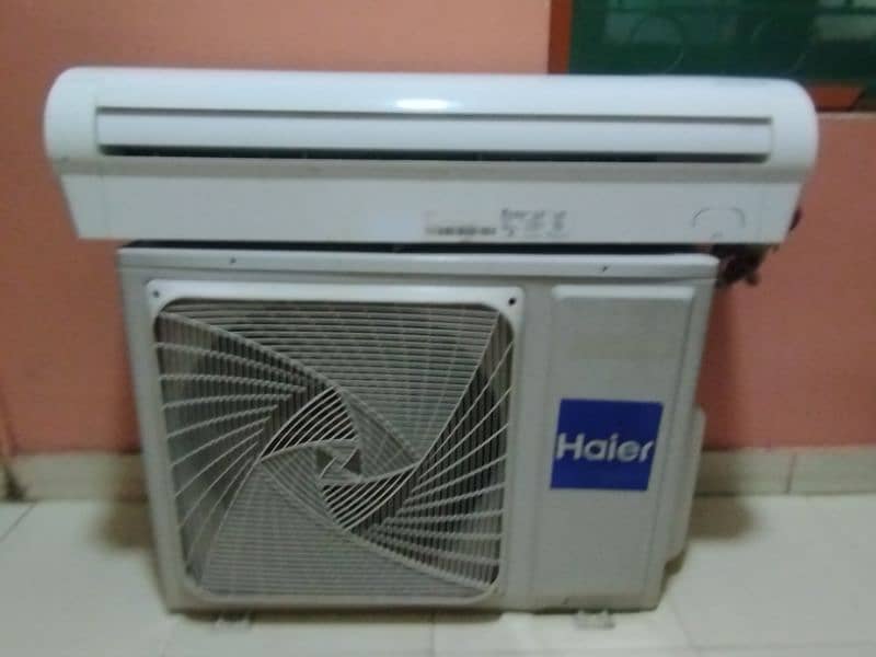 Haier ac 1.5 ton urgent sale 0315-2939868 1