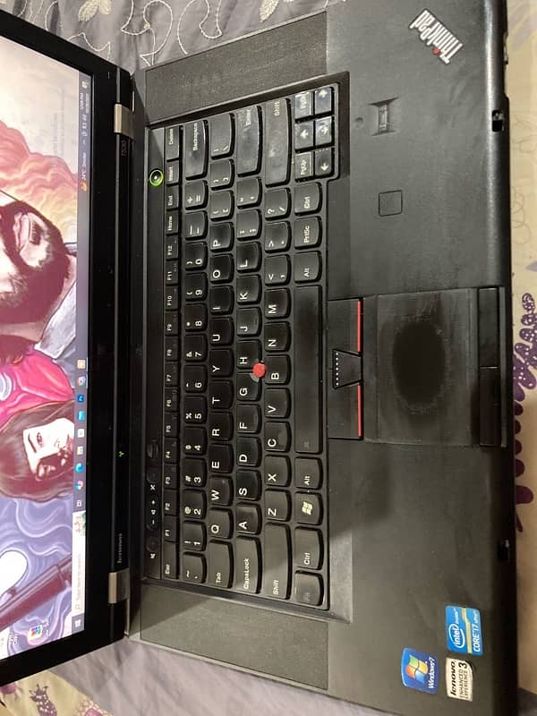 laptop Lenovo core i7 1