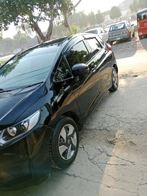 Honda Fit 2018 6