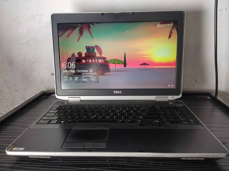 Dell Laptop 0