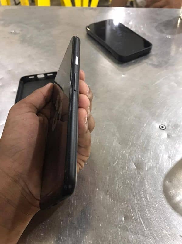 Google Pixel 4a 5g Non- PTA 6gb/128gb 4