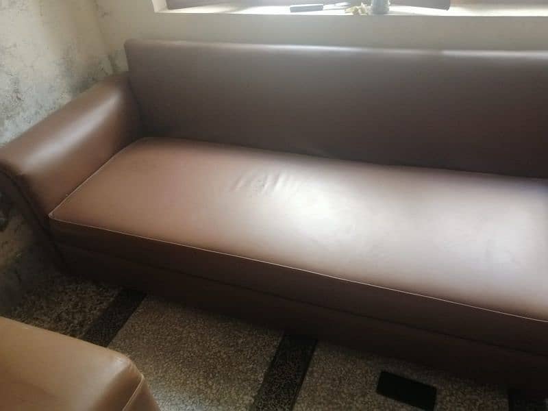 9 Seater Sofa Set- Urgent Sale 6