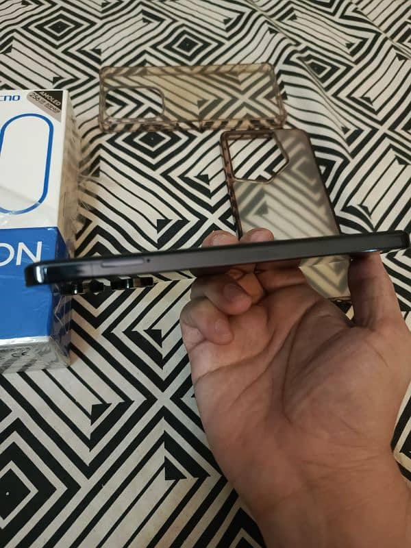 tecno camon 20 lush condition 2