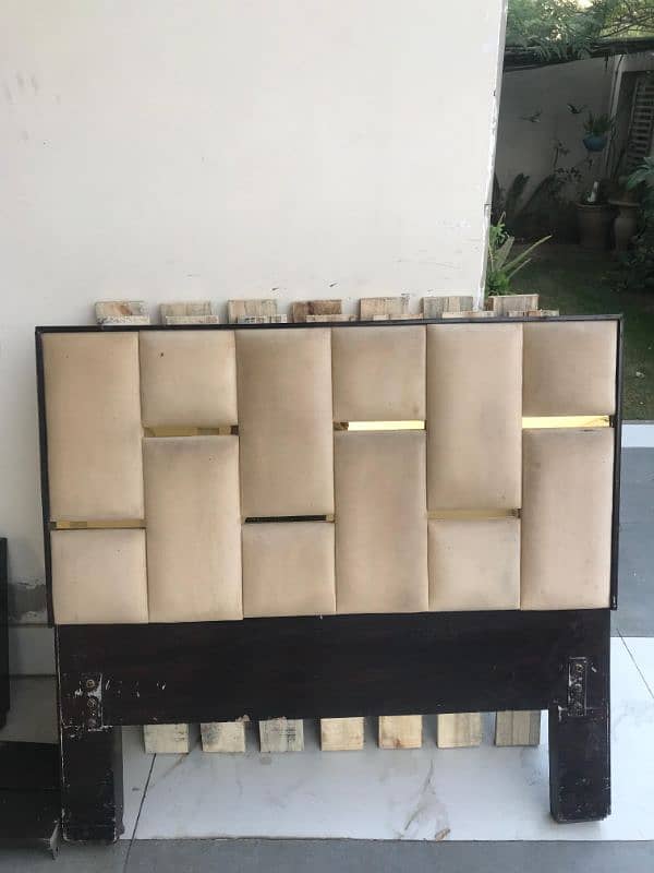 Single bed| Sale| Lahore 0