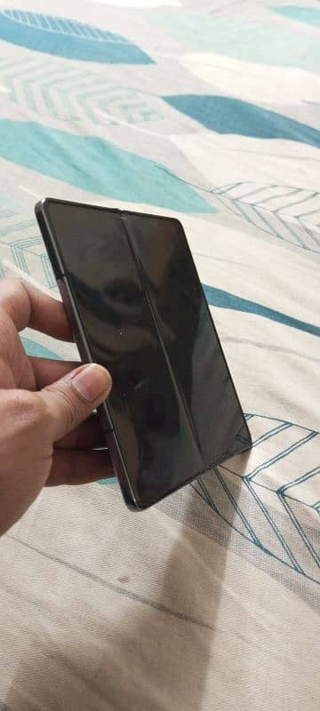 Samsung Galaxy Z Fold 4 1