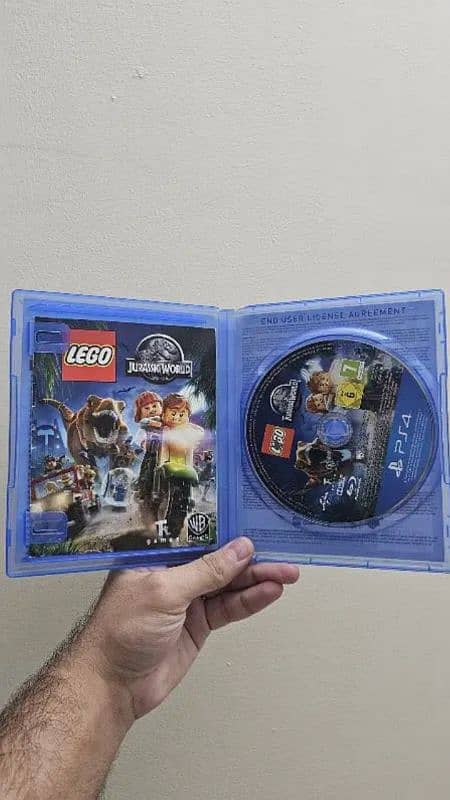 Lego Jurassic World PS4 1