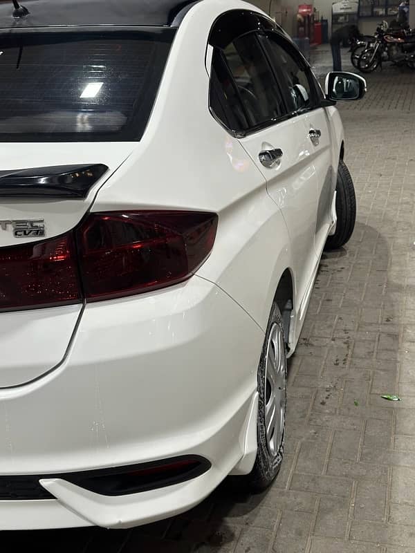 Honda City IDSI 2022 15