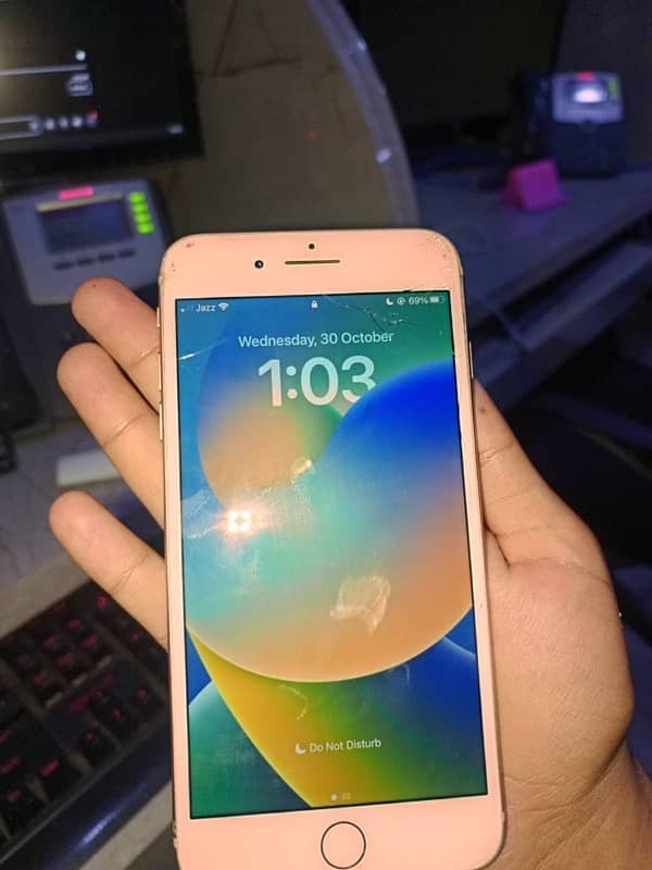 iphone 8 plus 256 GB 3