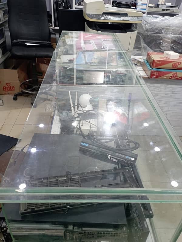 Front Mobile Display Counter For sale 4